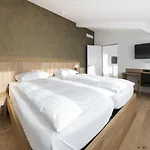 Abc スイス クオリティ ホテル 4*