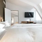 Abc スイス クオリティ ホテル 4*